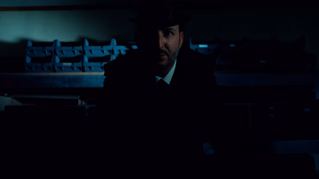 The Shapeshifting Detective képernyőkép